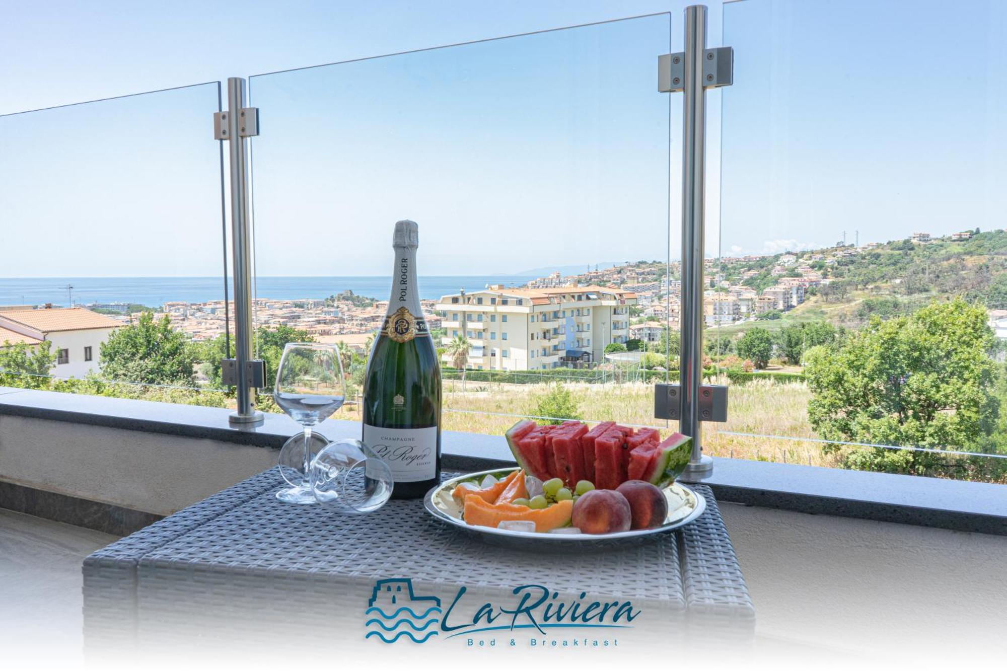 לינה וארוחת בוקר סקליאה La Riviera מראה חיצוני תמונה